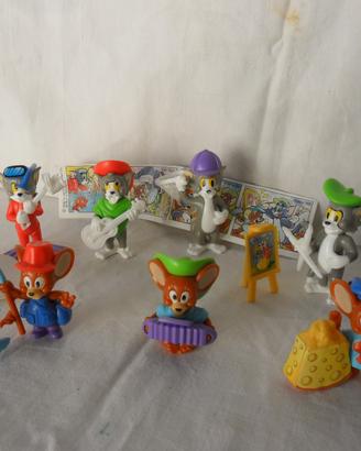 Sorpresine kinder puffi -tom e jerry-snoopy