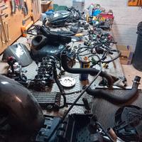 Suzuki gsx r k5 1000 Ricambi 