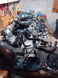 Suzuki gsx r k5 1000 Ricambi 