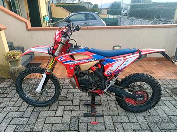 Beta RR 300 racing
