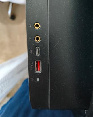 pc fisso maus e tastiera
