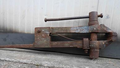 Morsa in ferro da banco