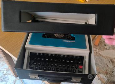 macchina da scrivere Olivetti Lettera 31 T