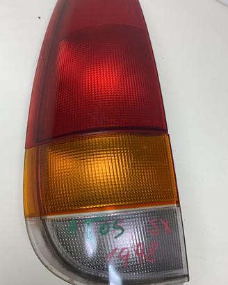 STOP FANALE POSTERIORE SINISTRO HYUNDAI Atos 1° S