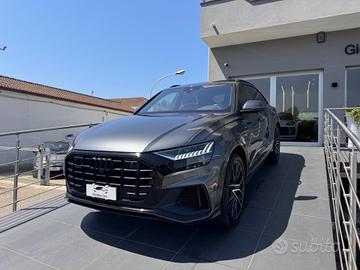 Audi Q8 50 TDI 286 CV quattro 3x s line open editi