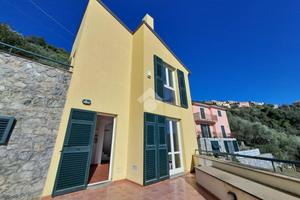 VILLA SINGOLA A SESTRI LEVANTE