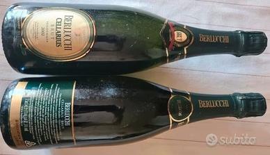Due rare bottiglie Vino spumante Berlucchi Cellari