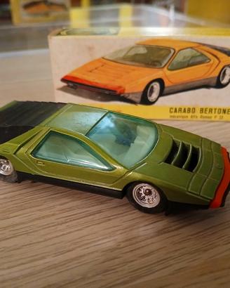 dinky ORIGINALE carabo . no politoys mebetoys 