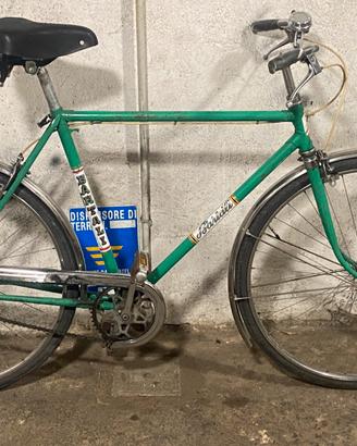 Bicicletta, uomo vintage