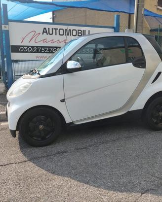 SMART ForTwo 1000 52 kW coupé pure