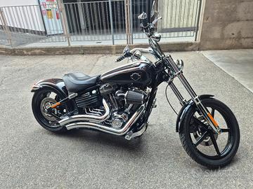 Harley Davidson Rocker C
