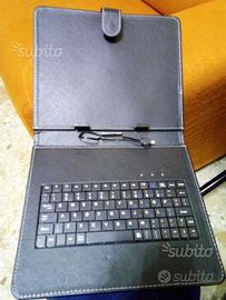 Custodia con tastiera x Tablet