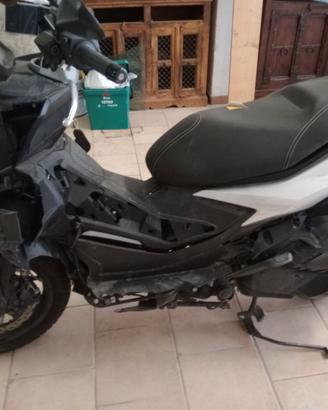 Aprilia SR 125
