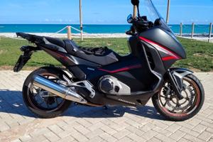 Honda Integra 750 - 2015