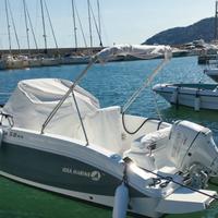 Barca a motore 40 cv praticamente nuova