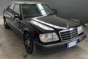 Mercedes E200 d'epoca impianto GPL