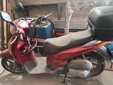 Scooter SH 150 anno 2003