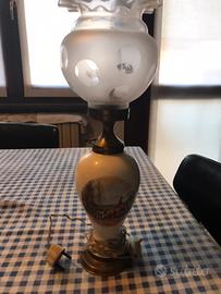 Lampada da tavolo vintage