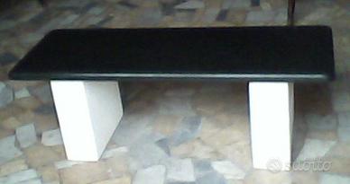 tavolino in marmo, in granito e in legno