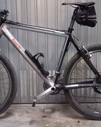 Bici bianchi oetzi carbon