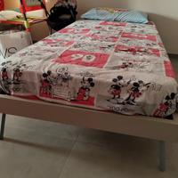 Letti singoli Clever con rete a doghe