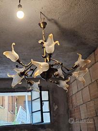 Lampadario stile classico in ferro battuto 