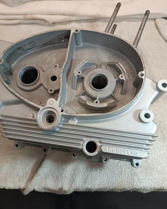 Gilera 124 5v Carter motore 