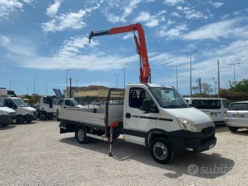 IVECO DAILY 50C17 CASSONATO E GRU FASSI