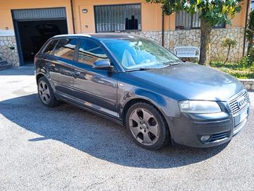 Audi A3 SPB 2.0 16V TDI Ambiente automatica