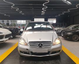 MERCEDES-BENZ A 180 CDI Elegance