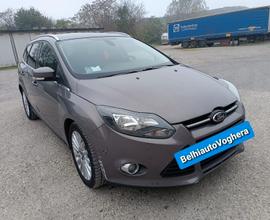 Ford Focus SW 2011--1.6 Benzina