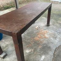 Tavolo in legno