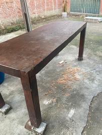 Tavolo in legno