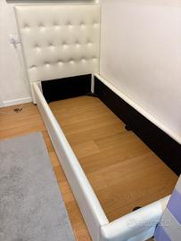 Letto singolo bianco