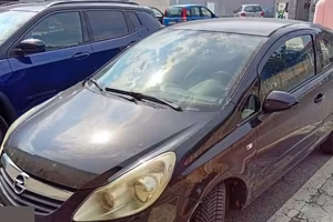 Opel corsa 1.3cc 75 cv