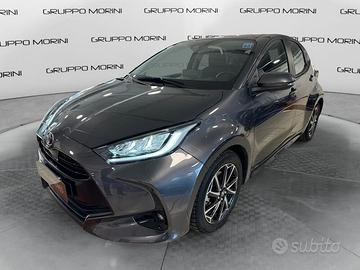 Toyota Yaris Hybrid Trend MY22
