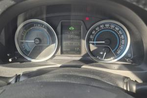 Toyota Auris TS 1.8 Hybrid Active plus 6.900 €