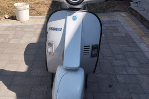 Vespa 50 HP 4