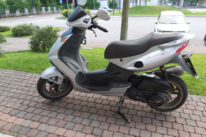 Scooter 150 cc