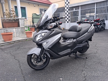 Suzuki burgman an 650