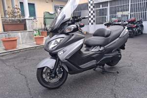 Suzuki burgman an 650