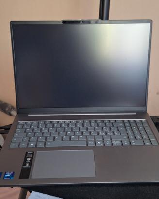 Lenovo IdeaPad Slim5 Ultra9 32gb RAM SSD 1 TB 