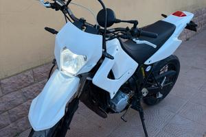 Yamaha DT 125 X