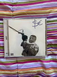 CD AUTOGRAFATO X2VR SFERA EBBASTA + RIVISTA