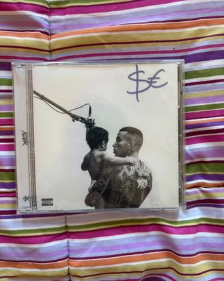 CD AUTOGRAFATO X2VR SFERA EBBASTA + RIVISTA