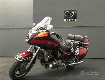 Magnifica YAMAHA XVZ 12