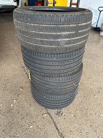 Gomme BARUM Bravuris 5 255/35 R19 Y XL usate
