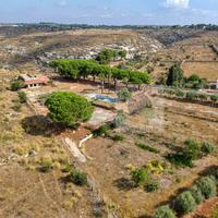 Rif.77 BIS| villa avola