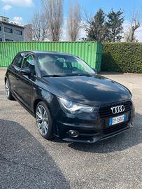 Audi A1 sportback 1.6tdi Ambition
