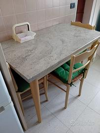Tavolo da cucina